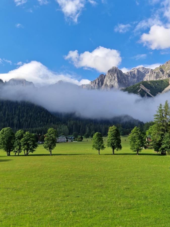 Family Appartment - Dachstein View Ramsau am Dachstein Kültér fotó